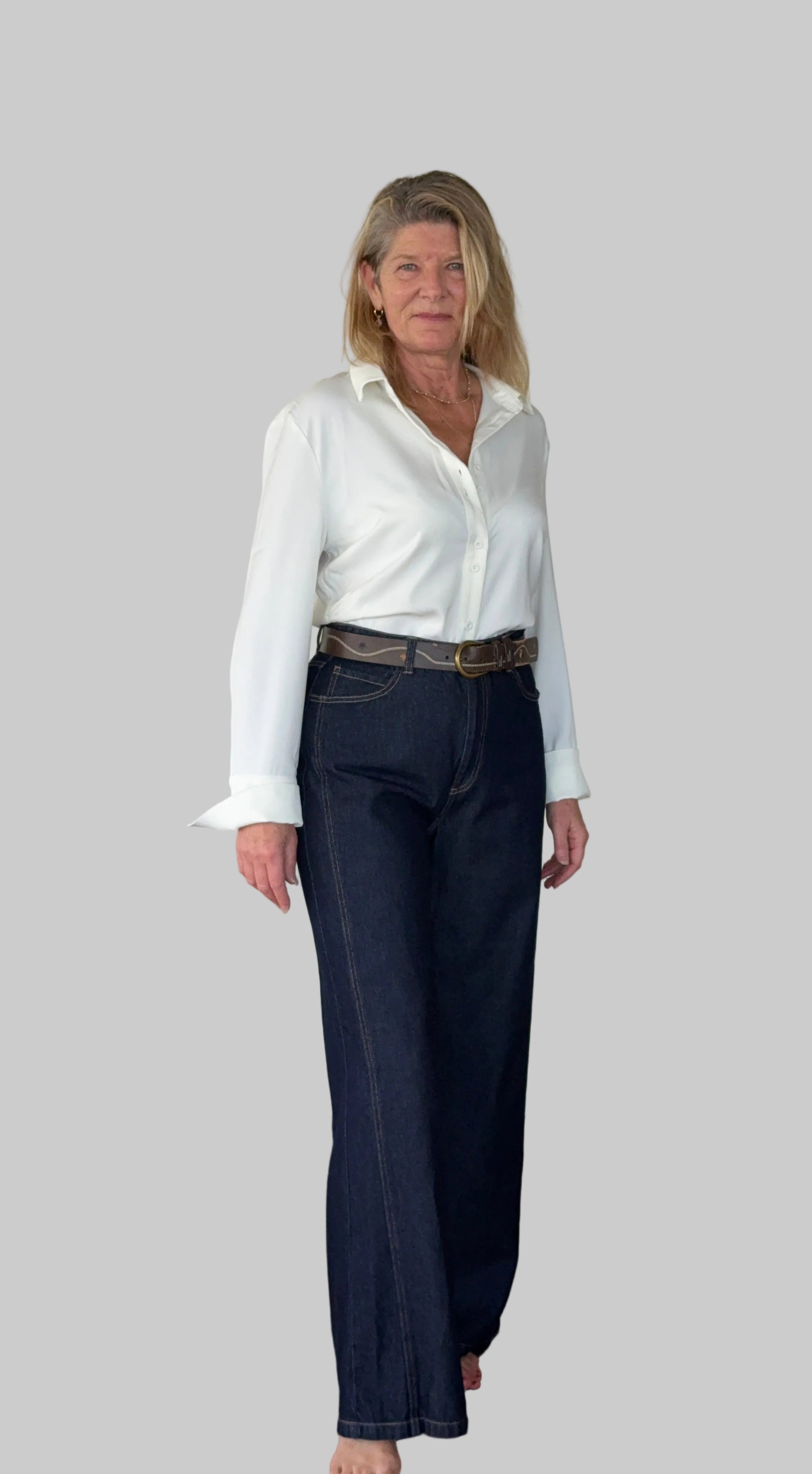 White long sleeve shirt women Australia - doesn't show sweat. Flare cuff, cinched waist.  Tucked into jeans with belt.Tested in real life. Cheeky Goddess.
